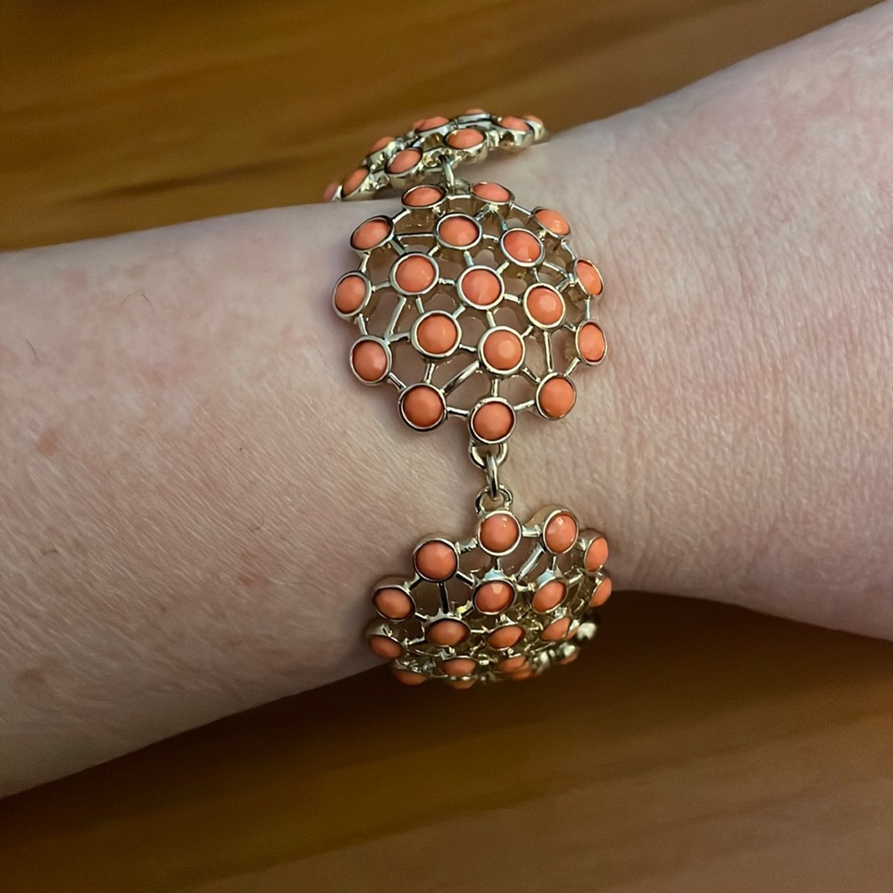 Banana Republic Gold-Tone Chain Link Bracelet Rhinestone Coral Enamel Toggle
